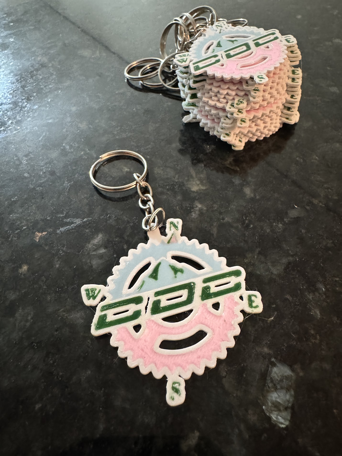 Chaveiros personalizados impressos em 3D